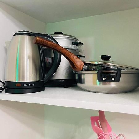 Lovely 2 Bedroom Condo Unit Илоило Экстерьер фото